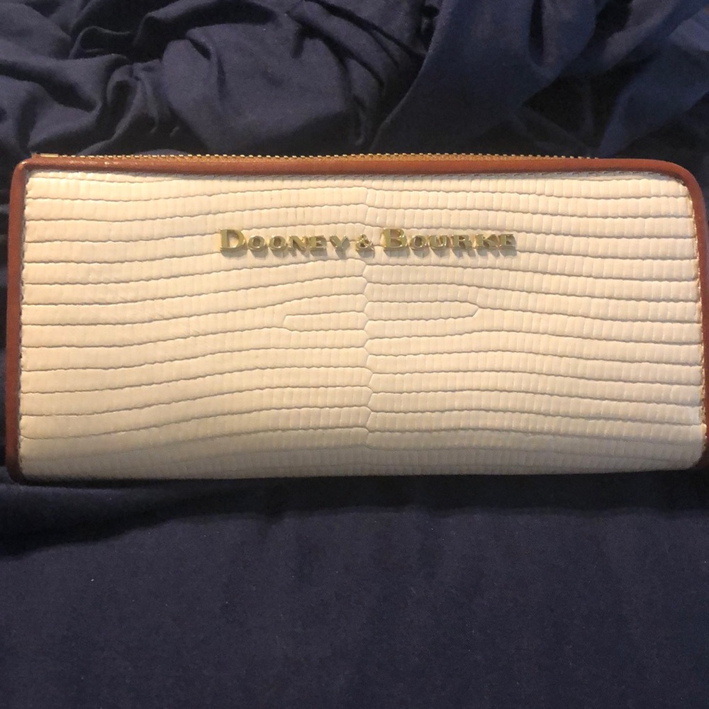 Off white and tan lizard embossed wallet